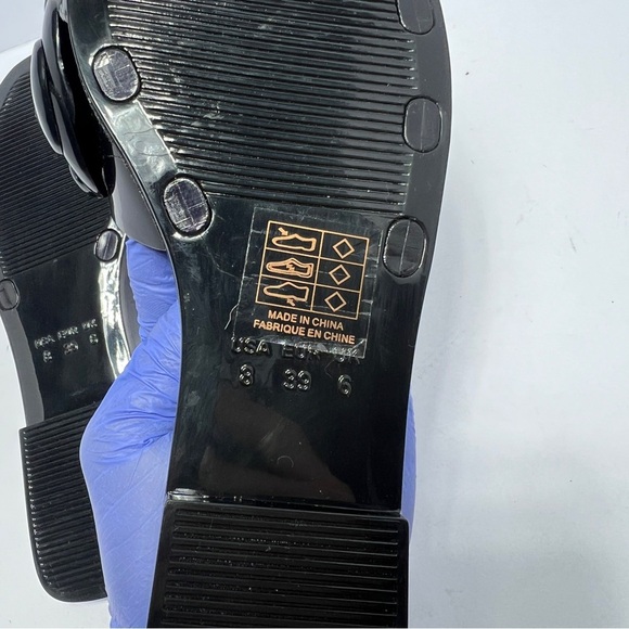 Jeffrey Campbell Fleuris Jelly Flip Flop Black Floral Thong Sandle Size 8 NWOT - Picture 8 of 8